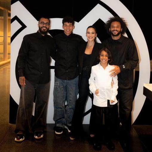 1740200671165089025.png 1740200671165089025.png